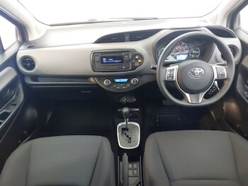 Used Toyota Yaris 2020 for sale - 78403461: Photo