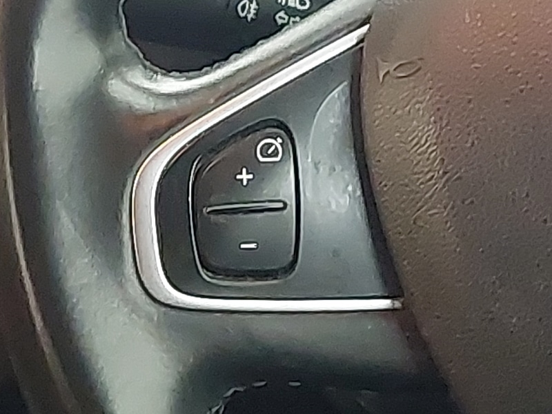 Used Renault Captur 2017 for sale - 76815657: Photo 10