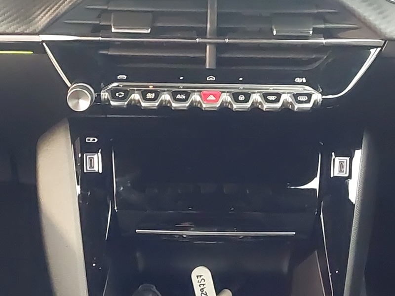 Used Peugeot 2008 2025 for sale - 77304142: Photo 11