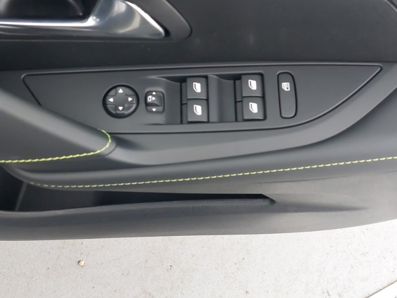 Used Peugeot 208 2025 for sale - 76418744: Photo 13