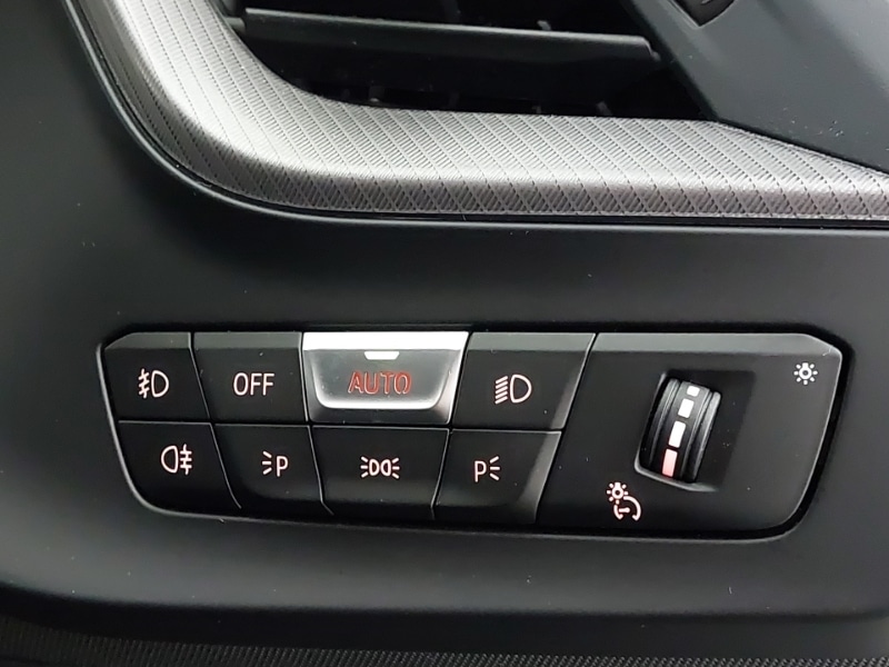 Used BMW 1 Series 2024 for sale - 77410030: Photo 17