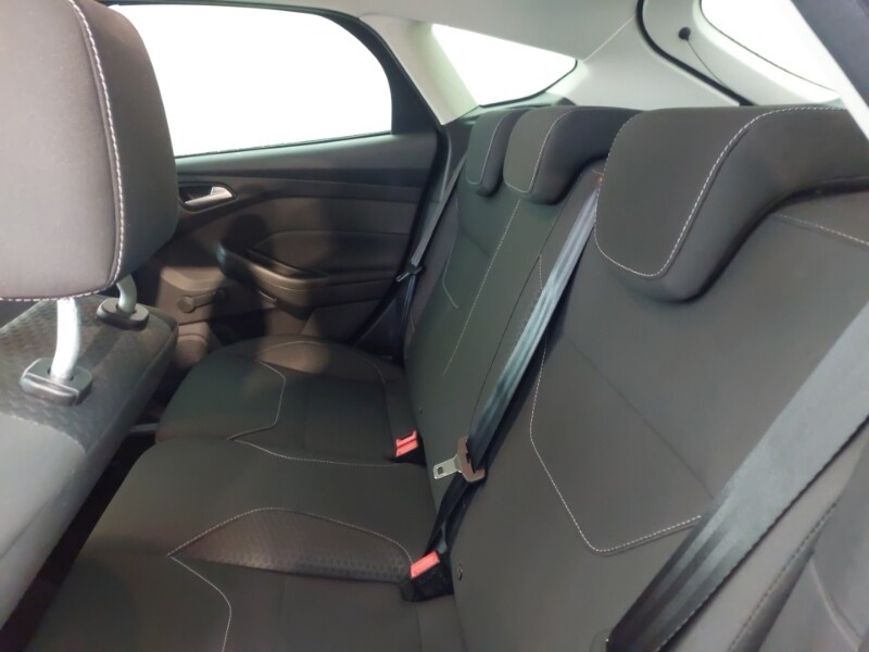 Used Ford Focus 2016 for sale - 76135121: Photo 6