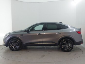 Used Renault Arkana 2023 for sale - 78647366: Photo
