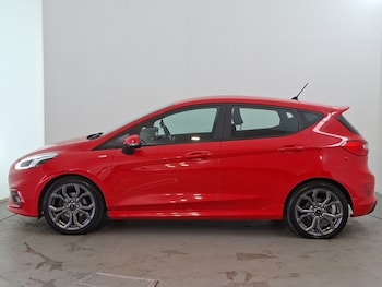 Used Ford Fiesta 2018 for sale - 79561830: Photo