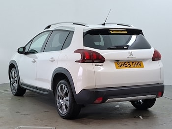 Used Peugeot 2008 2019 for sale - 79505953: Photo