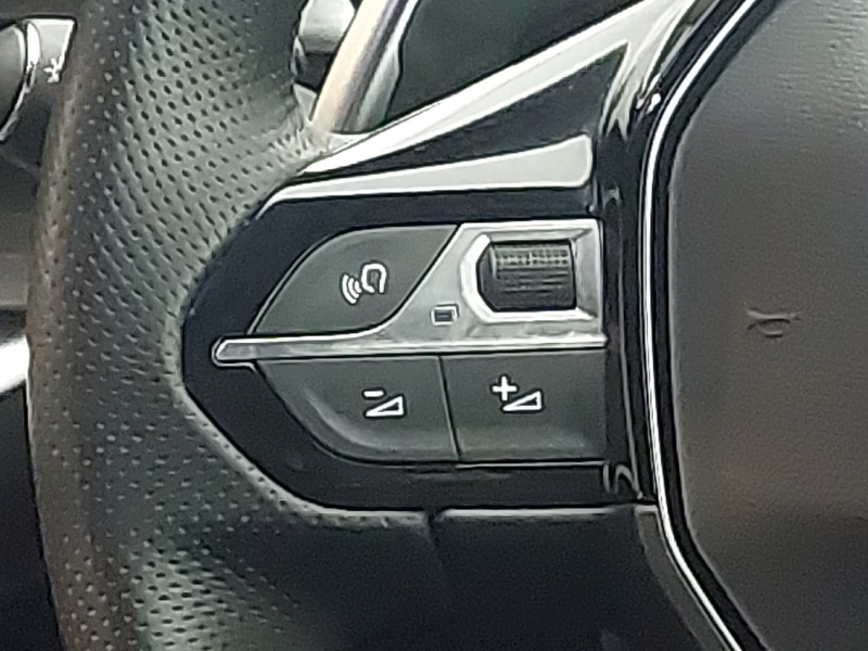 Used Peugeot 5008 2024 for sale - 76920411: Photo 10