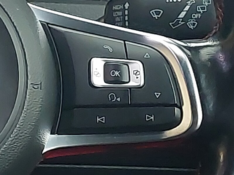 Used Volkswagen Golf 2017 for sale - 77183417: Photo 11