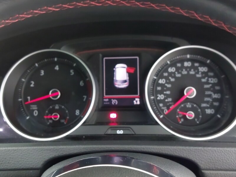 Used Volkswagen Golf 2017 for sale - 77183417: Photo 17