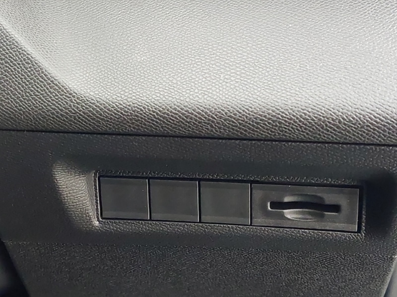 Used Peugeot 308 2025 for sale - 76431532: Photo 18