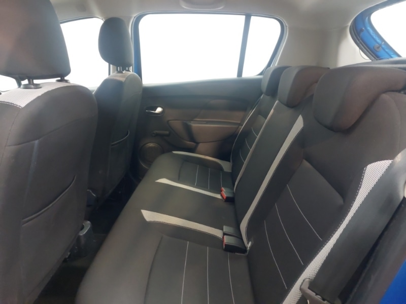 Used Dacia Sandero Stepway 2020 for sale - 77392919: Photo 6