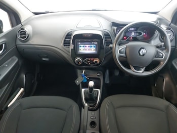 Used Renault Captur 2019 for sale - 78511252: Photo
