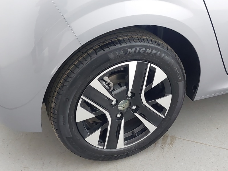 Used Peugeot 208 2025 for sale - 76059039: Photo 13