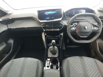 Used Peugeot 208 2025 for sale - 76059039: Photo 2