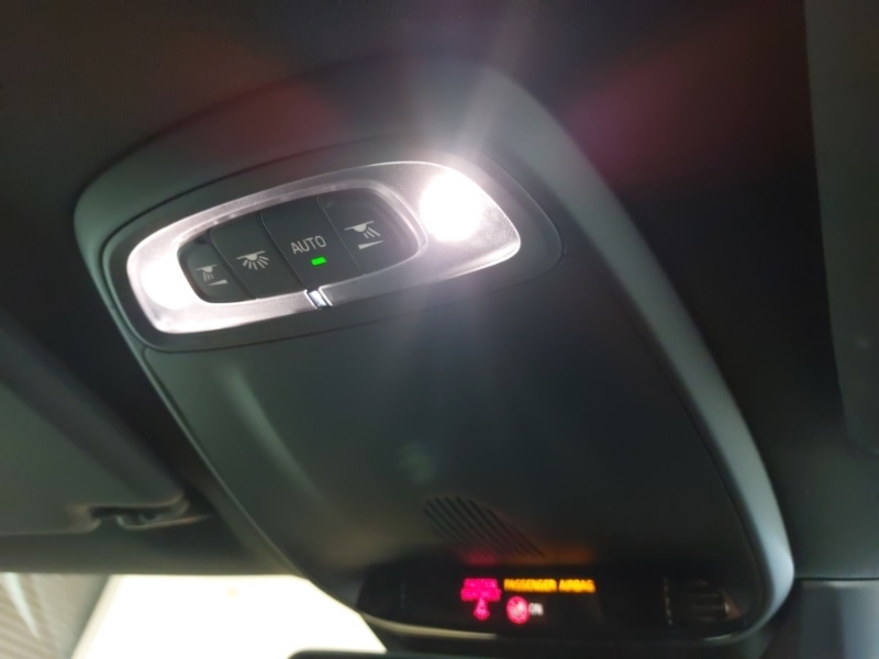 Used Volvo V40 2019 for sale - 76387984: Photo 18