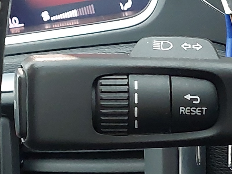 Used Volvo V40 2019 for sale - 76387984: Photo 19