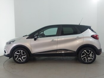 Used Renault Captur 2019 for sale - 77846941: Photo