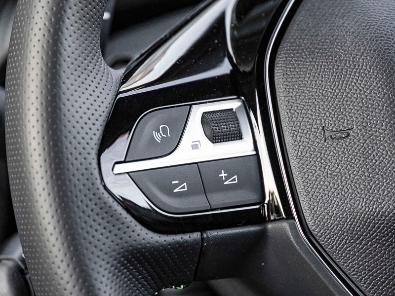 Used Peugeot 2008 2026 for sale - 78129079: Photo 11