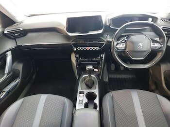 Used Peugeot 2008 2020 for sale - 76465489: Photo