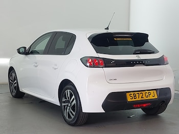 Used Peugeot 208 2023 for sale - 75547291: Photo