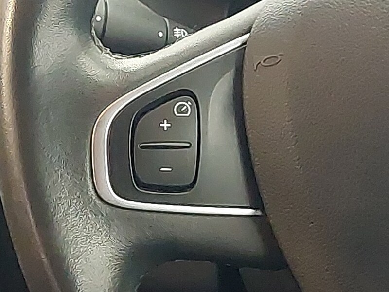 Used Renault Clio 2017 for sale - 77907681: Photo 10