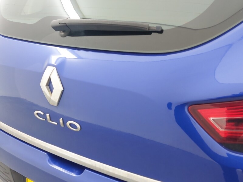 Used Renault Clio 2017 for sale - 77907681: Photo 15