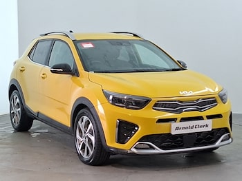 Used Kia Stonic 2023 for sale - 79561835: Photo