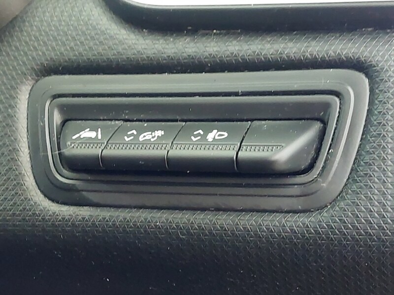 Used Renault Clio 2020 for sale - 77999773: Photo 17