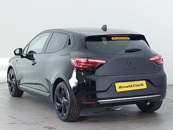 Used Renault Clio 2023 for sale - 75633787: Photo