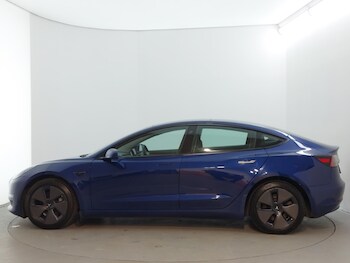 Used Tesla Model 3 2021 for sale - 77410020: Photo