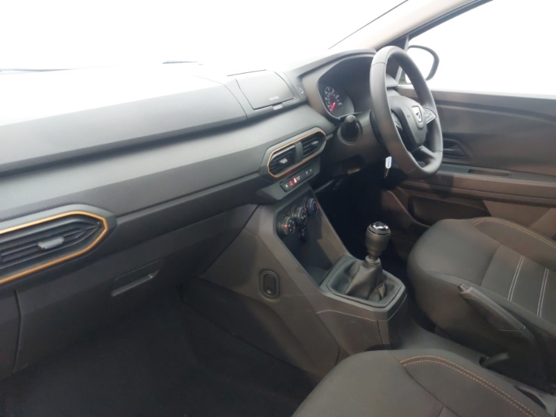 Used Dacia Sandero Stepway 2022 for sale - 77652382: Photo 5