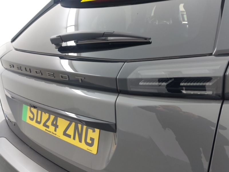 Used Peugeot 2008 2024 for sale - 76602455: Photo 15