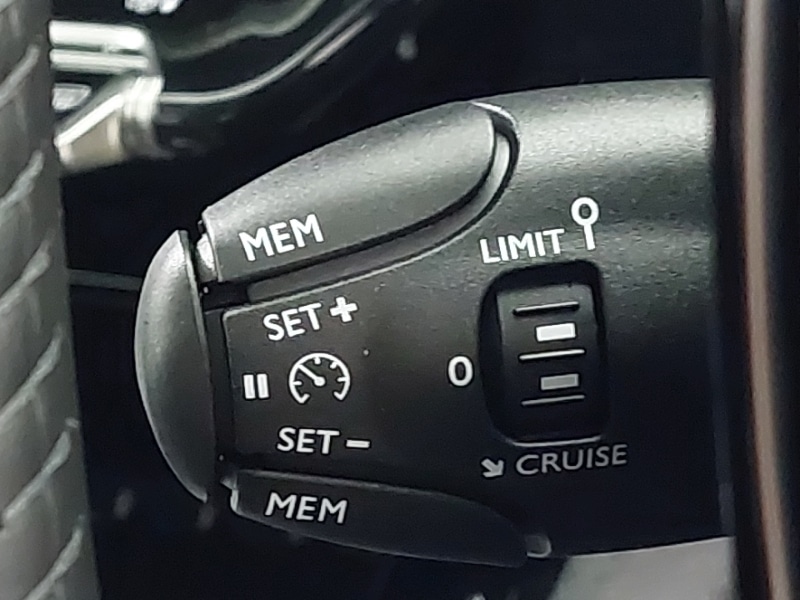 Used Peugeot 2008 2025 for sale - 77623949: Photo 17