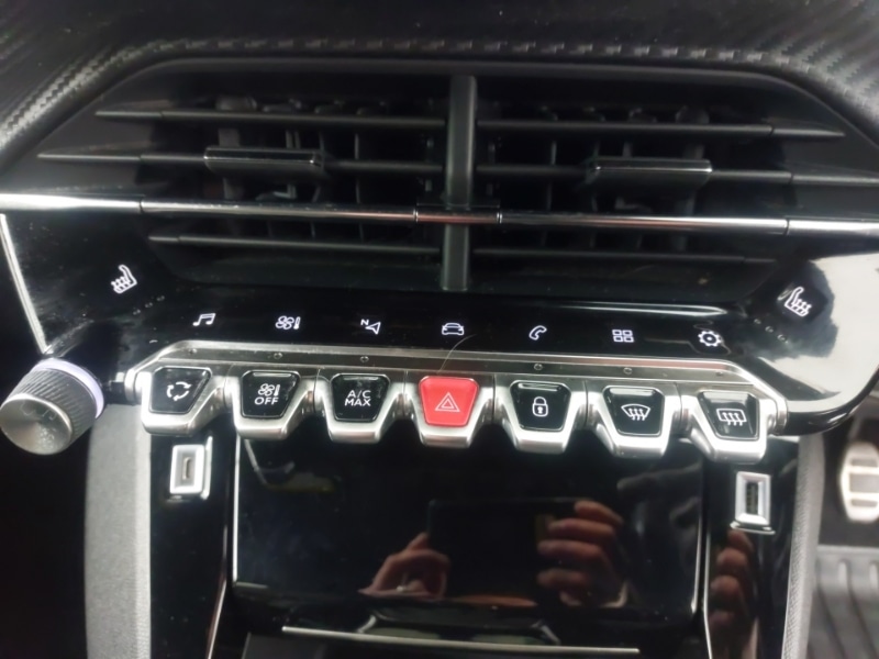 Used Peugeot 2008 2020 for sale - 77656928: Photo 18