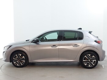 Used Peugeot 208 2025 for sale - 77055182: Photo