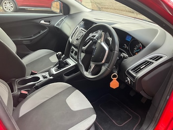 Used Ford Focus 2012 for sale - 78582401: Photo