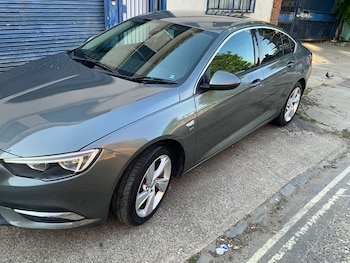 Used Vauxhall Insignia 2018 for sale - 79251622: Photo
