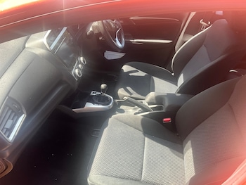 Used Honda Jazz 2019 for sale - 79525240: Photo