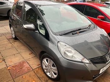 Used Honda Jazz 2015 for sale - 79835138: Photo