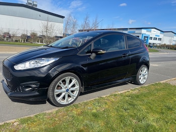 Used Ford Fiesta 2014 for sale - 78029102: Photo