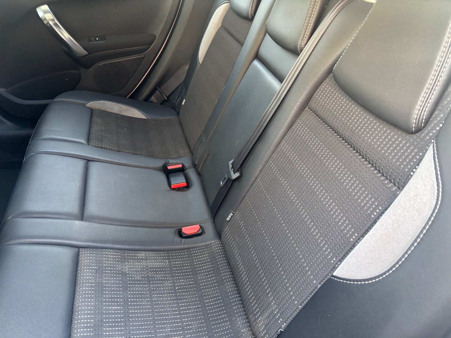 Used Peugeot 2008 2014 for sale - 78064969: Photo 13