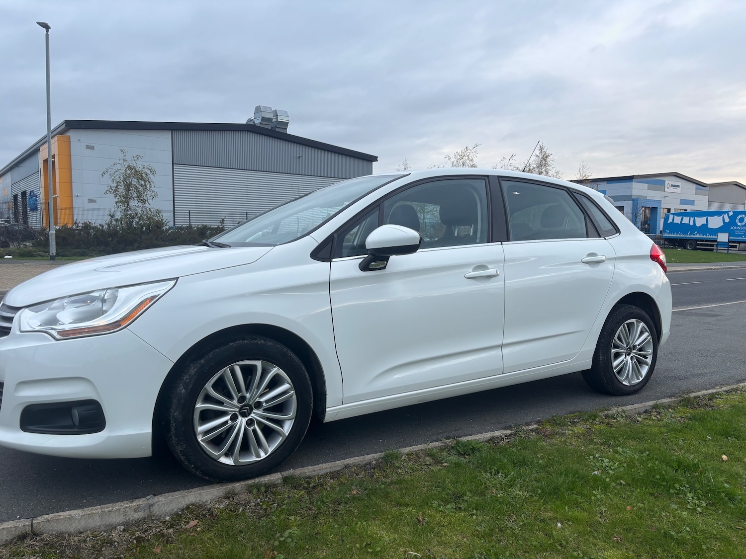 Used Citroen C4 2014 for sale - 77639503: Photo 7