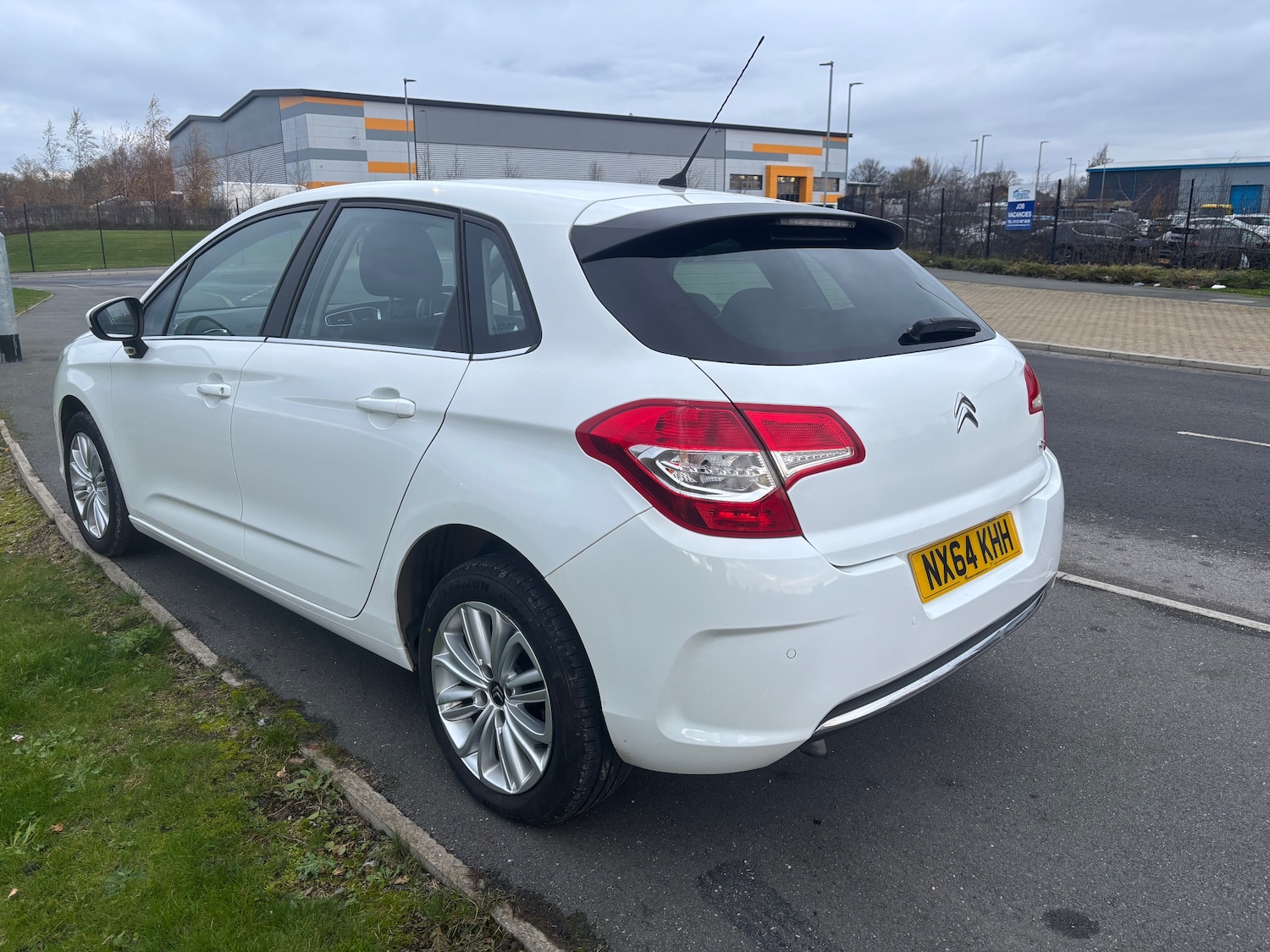 Used Citroen C4 2014 for sale - 77639503: Photo 9