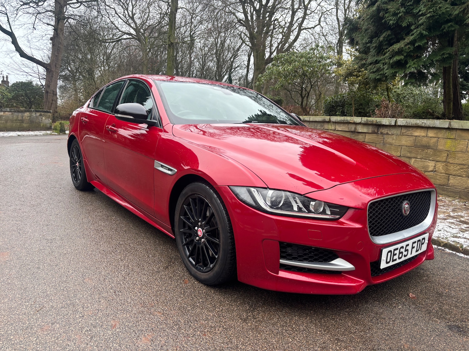 Used Jaguar XE 2015 for sale - 77639498: Photo 1