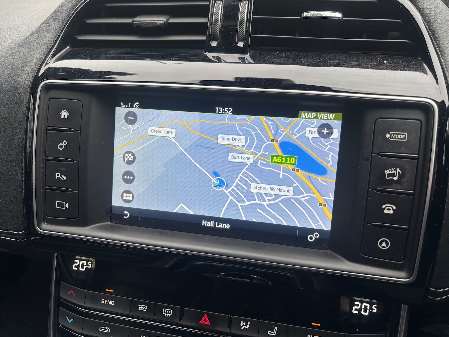 Used Jaguar XE 2015 for sale - 77639498: Photo 22