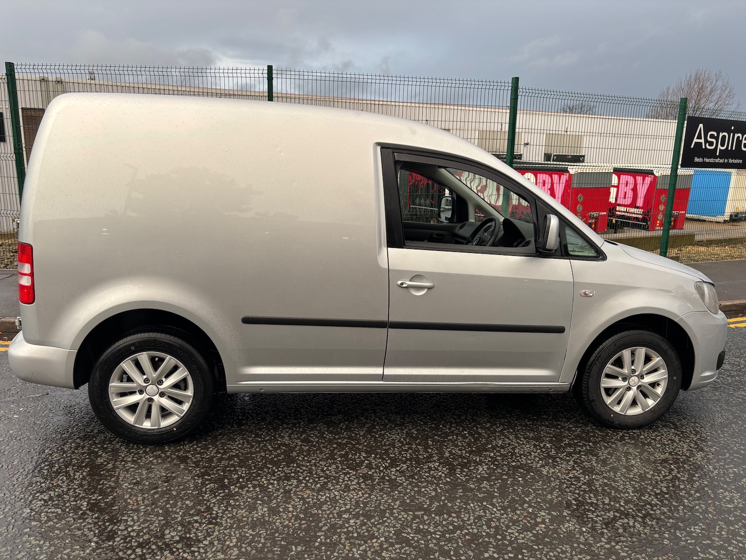 Used Volkswagen Caddy 2011 for sale - 77639507: Photo 19