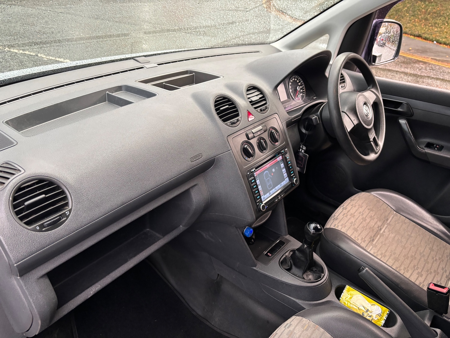 Used Volkswagen Caddy 2011 for sale - 77639507: Photo 25