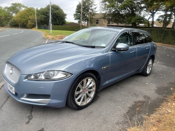 Used Jaguar XF 2013 for sale - 79551553: Photo