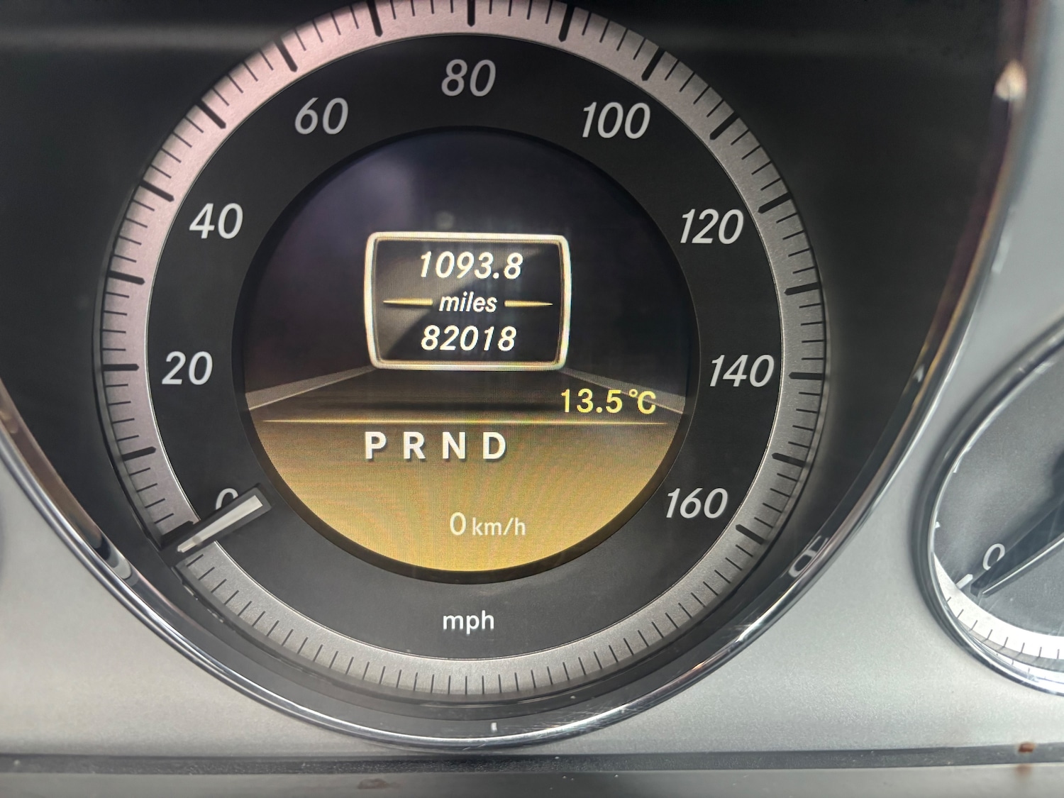 Used Mercedes-Benz E Class 2012 for sale - 77820095: Photo 24