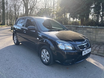 1.5 CRDi Strike Hatchback 5dr Diesel Manual (119 g/km 108 bhp)