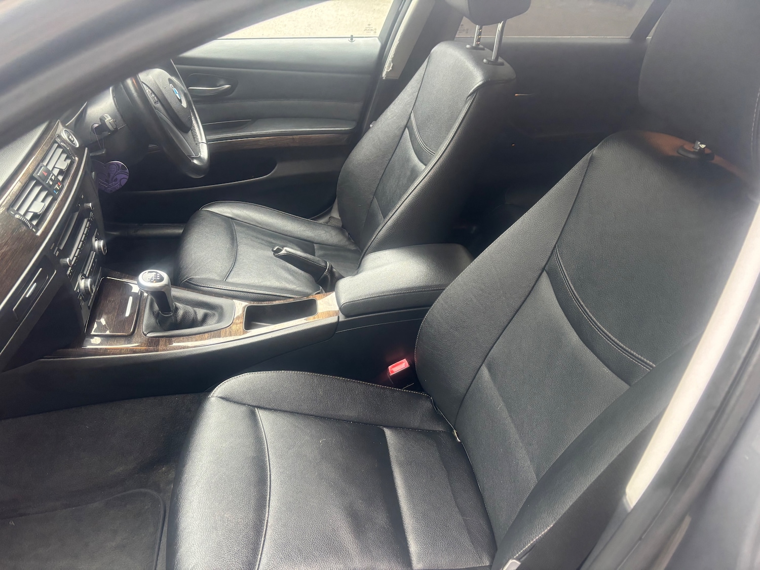 Used BMW 3 Series 2011 for sale - 77639506: Photo 17